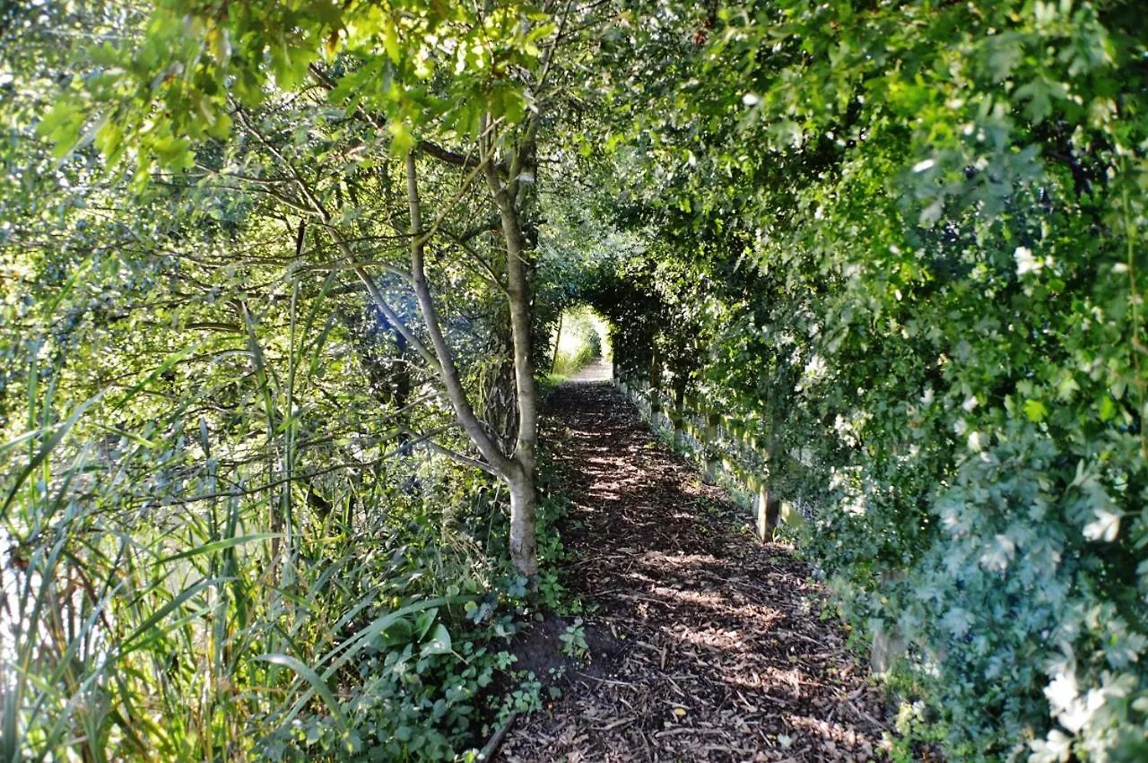 Jaktstuga Acorn Glade Glamping York Villa